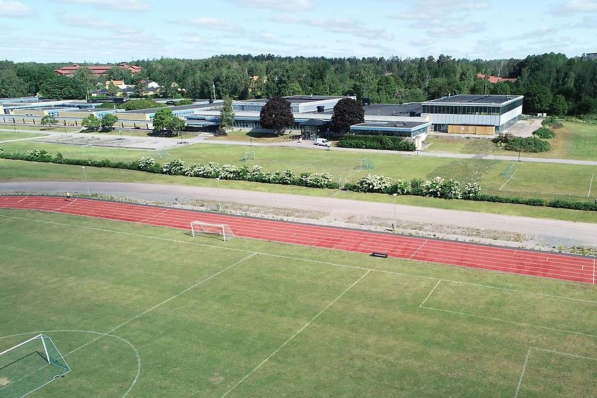 Ramdalens idrottsplats sett från luften.